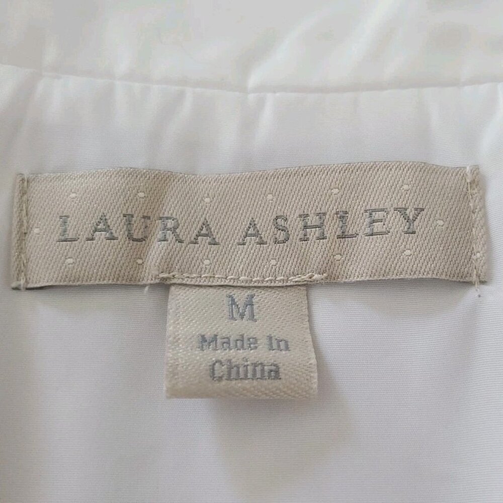 Laura Ashley Regatta Jacket Embellished White Full Zip Womens Sz. Med. MSRP $114 - Picture 10 of 16